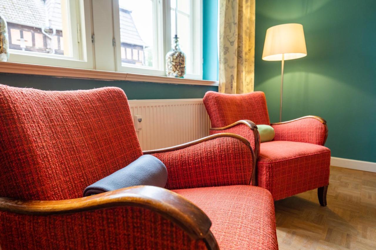Kavaliershaus Krumke - Gaestehaus Im Schlosspark - Schluesselbox - Kein Tv 호텔 외부 사진